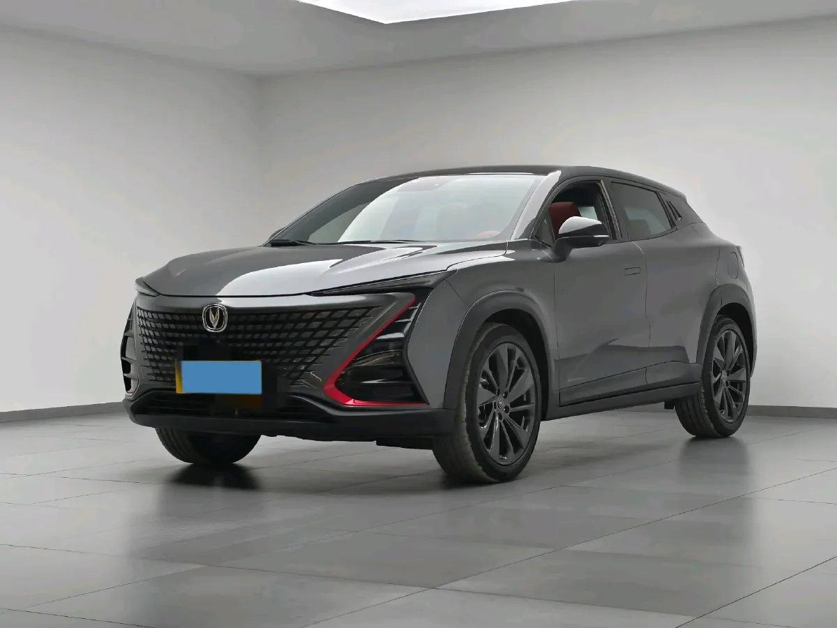 2020 ChangAn UNI-T 1.5T 180HP L4 7DCT,autocango,china used car exporter,china ev exporter,chinese used car exporter,chinese used ev exporter