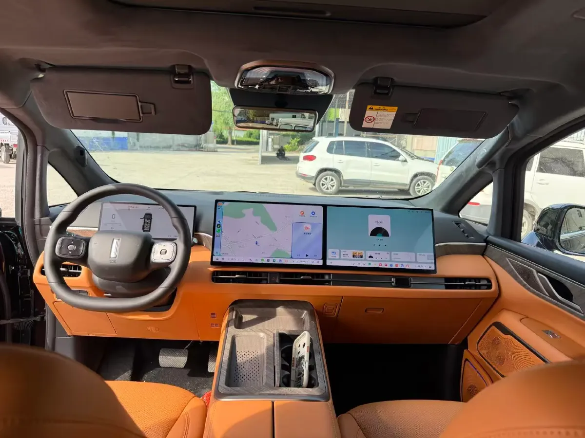 2025 WEY HighMountain 1.5T 170HP L4 4DHT PHEV,autocango,china used car exporter,china ev exporter,chinese used car exporter,chinese used ev exporter
