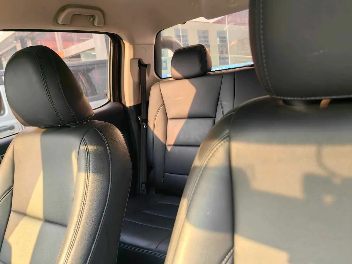 2023 Great Wall Poer 2.0T 166HP L4 8AT,autocango,china used car exporter,china ev exporter,chinese used car exporter,chinese used ev exporter