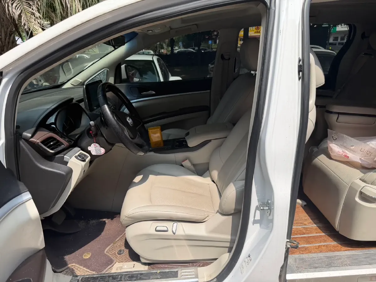 2020 Buick GL8 2.0T 237HP L4 9AT,autocango,china used car exporter,china ev exporter,chinese used car exporter,chinese used ev exporter