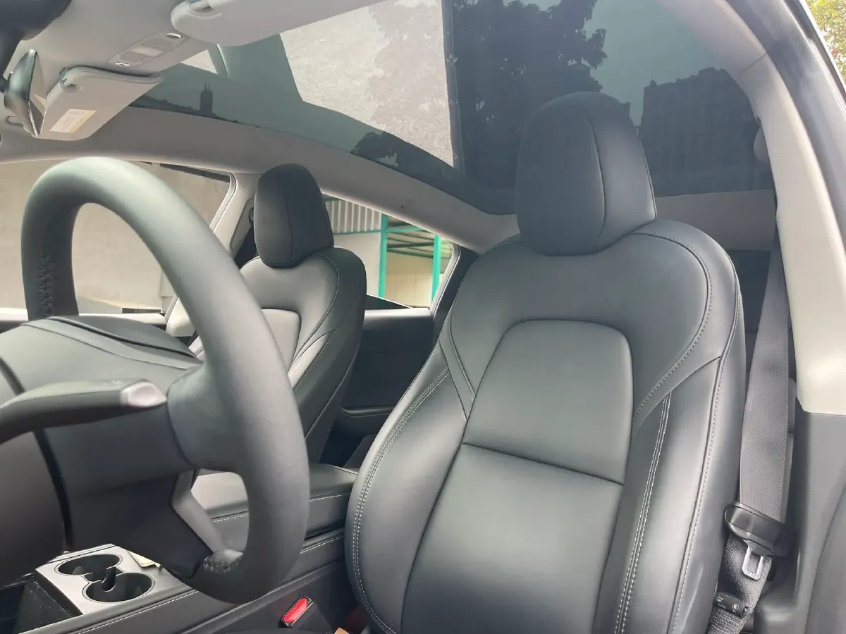 2022 Tesla Model Y BEV 60KWH,autocango,china used car exporter,china ev exporter,chinese used car exporter,chinese used ev exporter