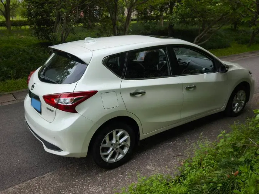 2021 Nissan Tiida 1.6L 122HP L4 CVT,autocango,china used car exporter,china ev exporter,chinese used car exporter,chinese used ev exporter
