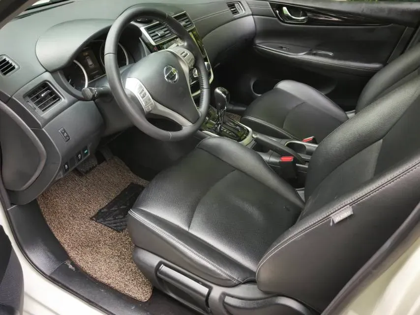 2021 Nissan Tiida 1.6L 122HP L4 CVT,autocango,china used car exporter,china ev exporter,chinese used car exporter,chinese used ev exporter