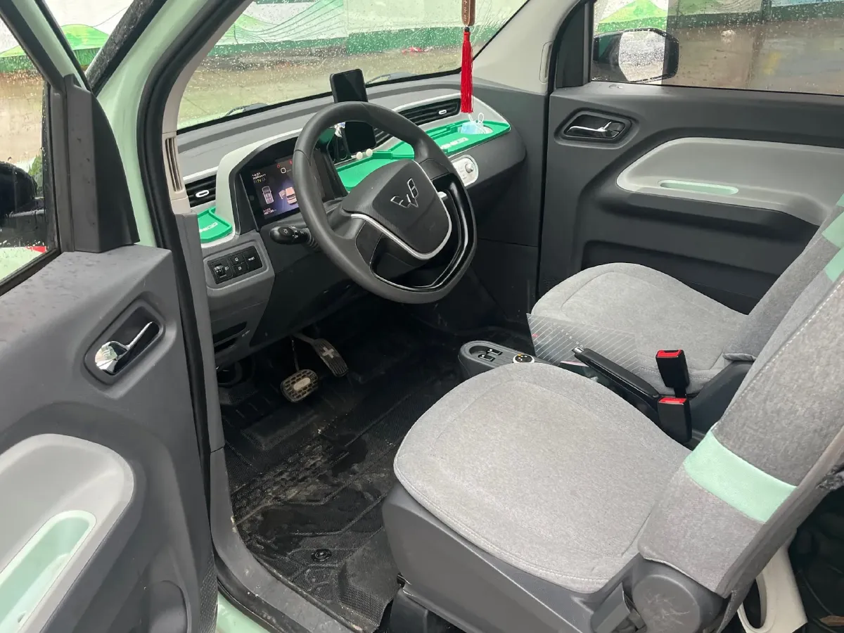 2022 WuLing HongGuang MINI EV BEV 9KWH,autocango,china used car exporter,china ev exporter,chinese used car exporter,chinese used ev exporter