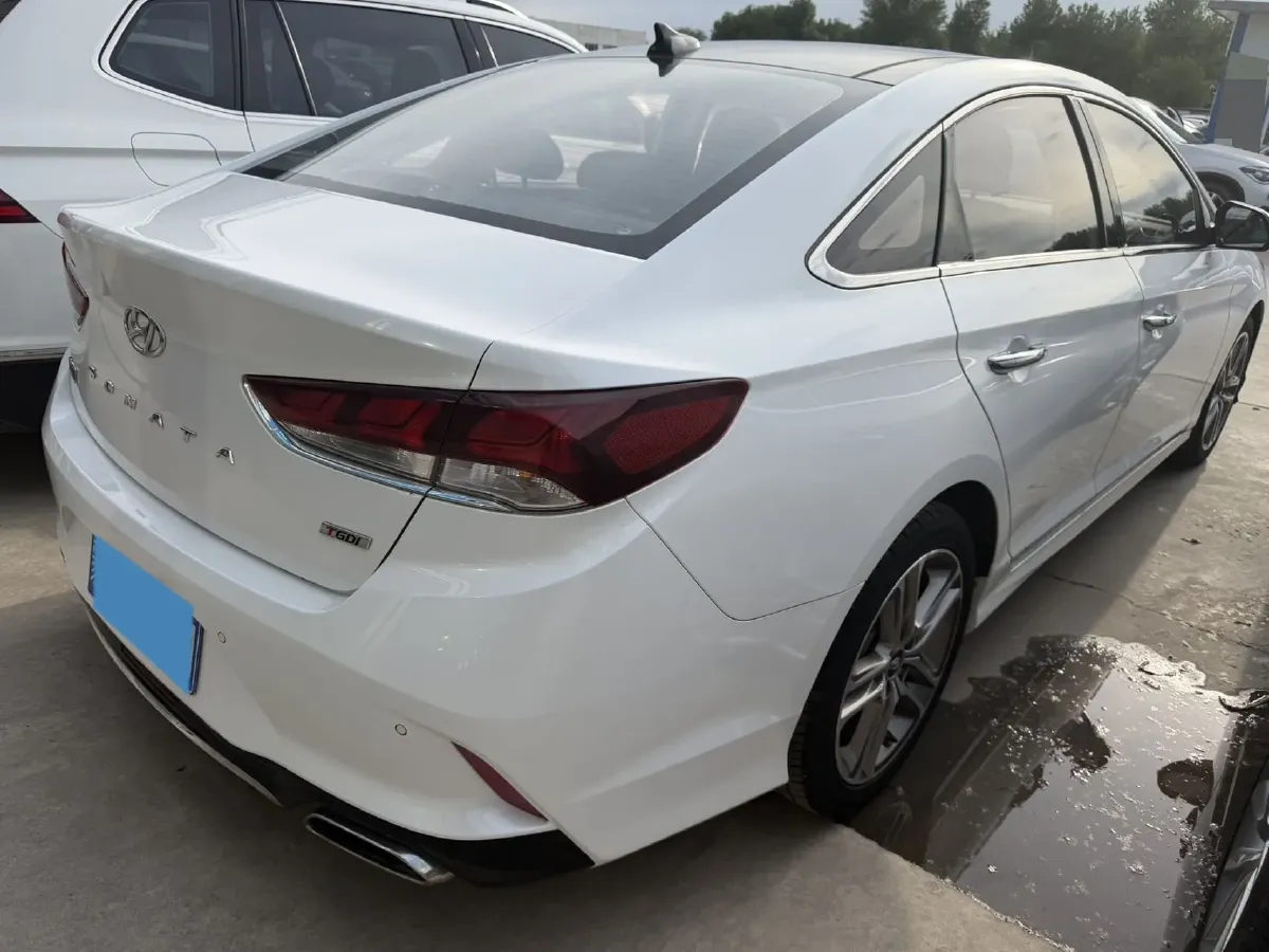 2018 Hyundai Sonata 2.0T 241HP L4 6AT,autocango,china used car exporter,china ev exporter,chinese used car exporter,chinese used ev exporter