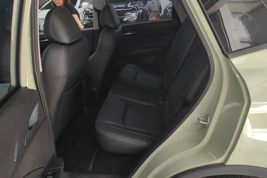 2022 ChangAn Oshan X7 Plus 1.5T 188HP L4 7DCT,autocango,china used car exporter,china ev exporter,chinese used car exporter,chinese used ev exporter