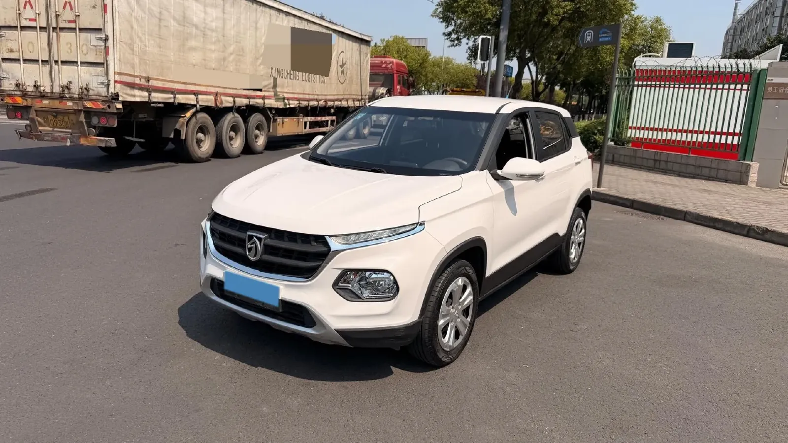 2017 BaoJun 510 1.5L 112HP L4 6MT,autocango,china used car exporter,china ev exporter,chinese used car exporter,chinese used ev exporter