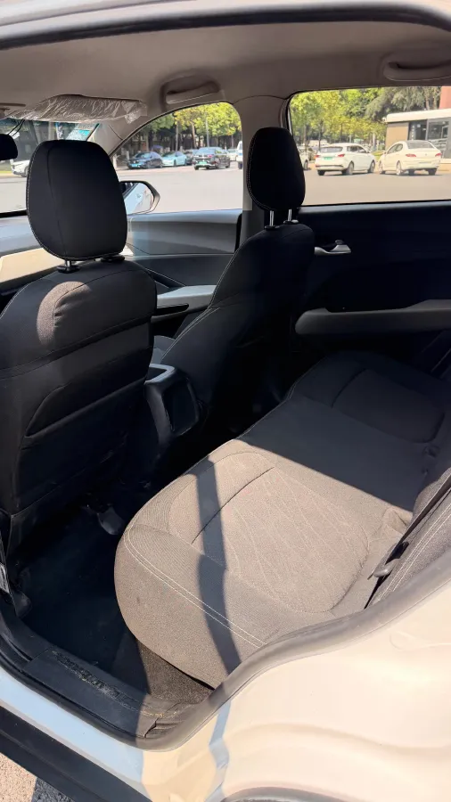 2017 BaoJun 510 1.5L 112HP L4 6MT,autocango,china used car exporter,china ev exporter,chinese used car exporter,chinese used ev exporter