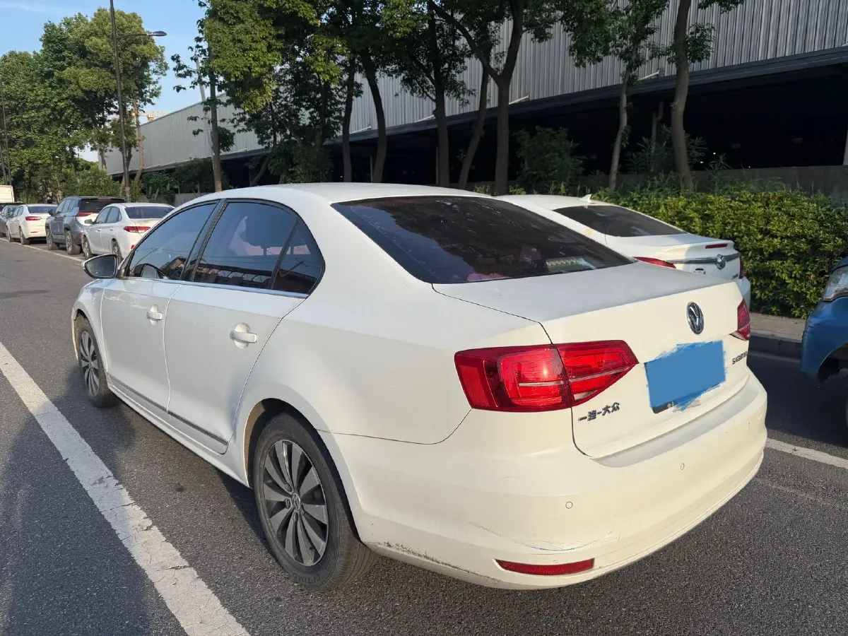 2017 Volkswagen Sagitar 1.6L 110HP L4 6AT,autocango,china used car exporter,china ev exporter,chinese used car exporter,chinese used ev exporter