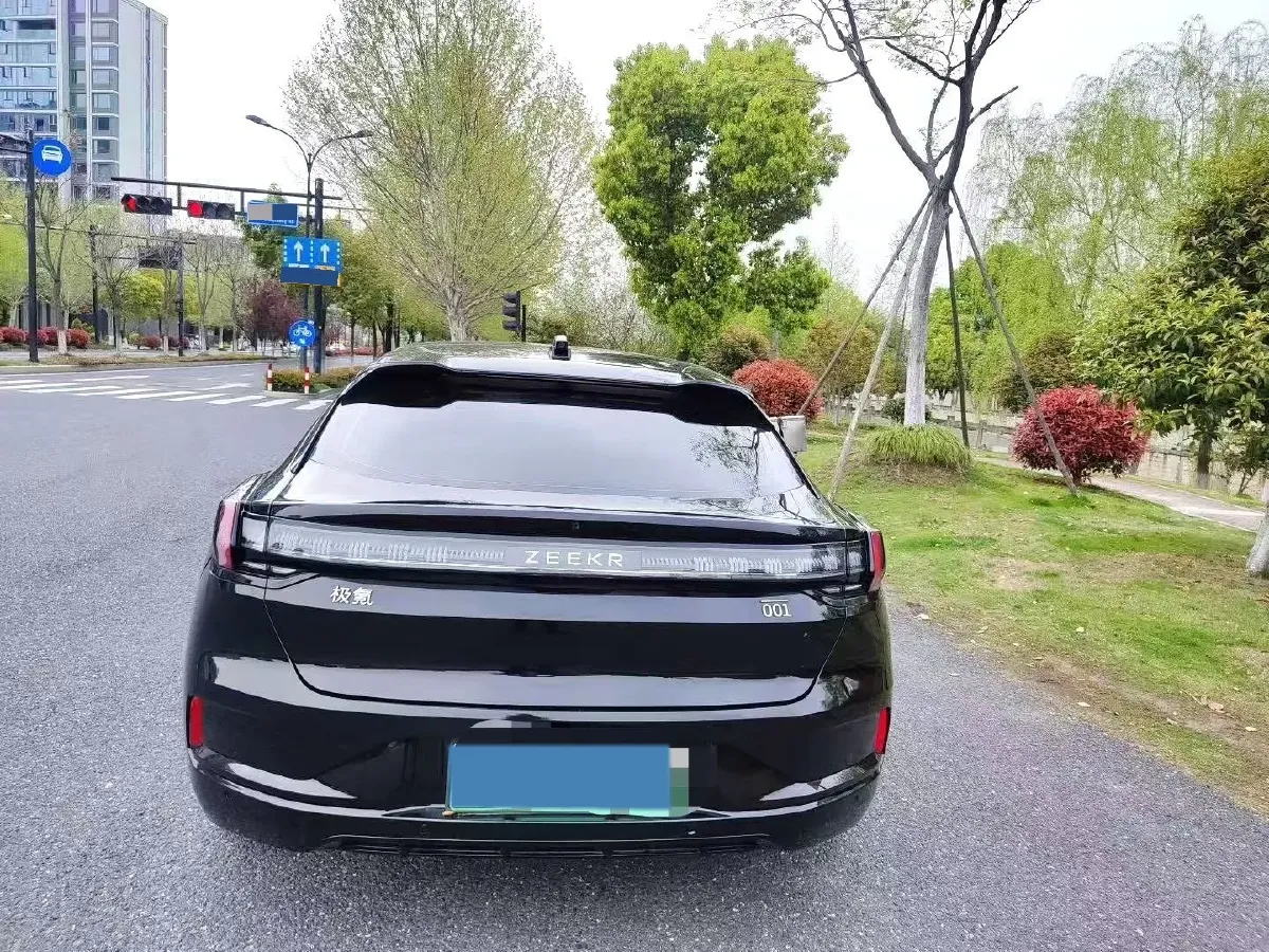 2023 Zeekr 001 BEV 86KWH,autocango,china used car exporter,china ev exporter,chinese used car exporter,chinese used ev exporter