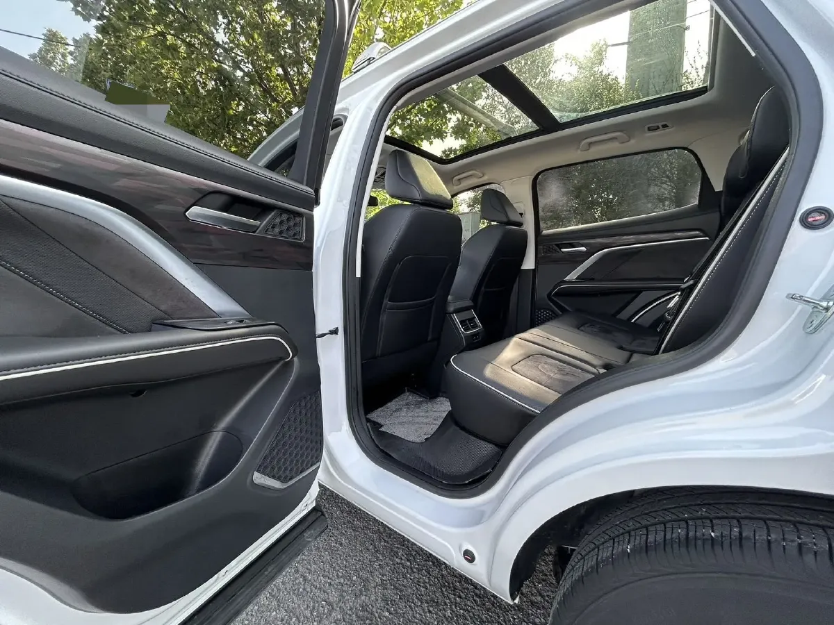 2021 Haval H6 1.5T 169HP L4 7DCT,autocango,china used car exporter,china ev exporter,chinese used car exporter,chinese used ev exporter