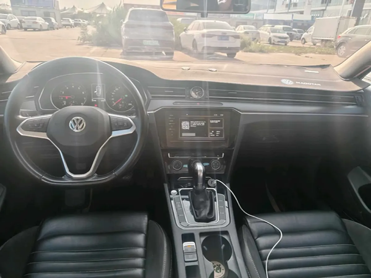 2020 Volkswagen Magotan 1.4T 150HP L4 7DCT,autocango,china used car exporter,china ev exporter,chinese used car exporter,chinese used ev exporter