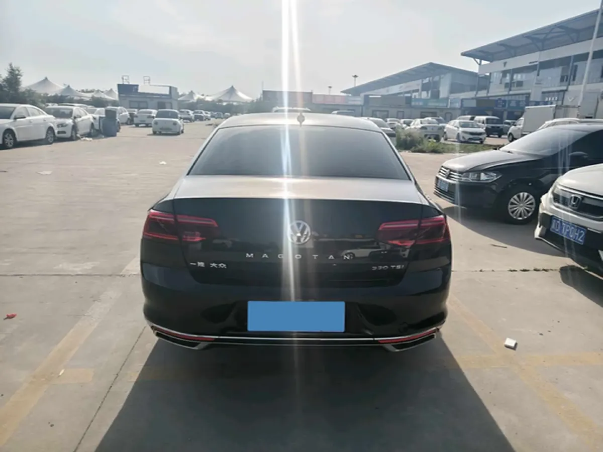 2020 Volkswagen Magotan 1.4T 150HP L4 7DCT,autocango,china used car exporter,china ev exporter,chinese used car exporter,chinese used ev exporter