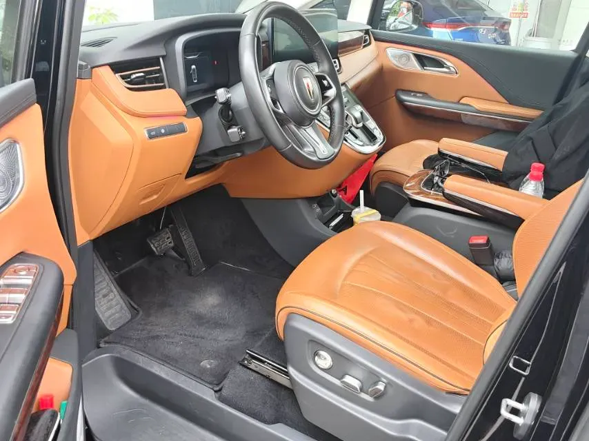 2023 HongQi HQ9 2.0T 252HP L4 8AT,autocango,china used car exporter,china ev exporter,chinese used car exporter,chinese used ev exporter