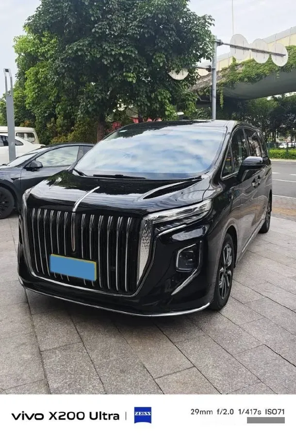 2023 HongQi HQ9 2.0T 252HP L4 8AT,autocango,china used car exporter,china ev exporter,chinese used car exporter,chinese used ev exporter