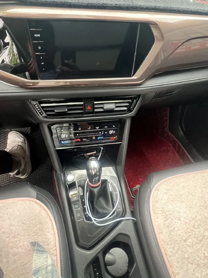 2022 Volkswagen Tharu 1.4T 150HP L4 7DCT,autocango,china used car exporter,china ev exporter,chinese used car exporter,chinese used ev exporter
