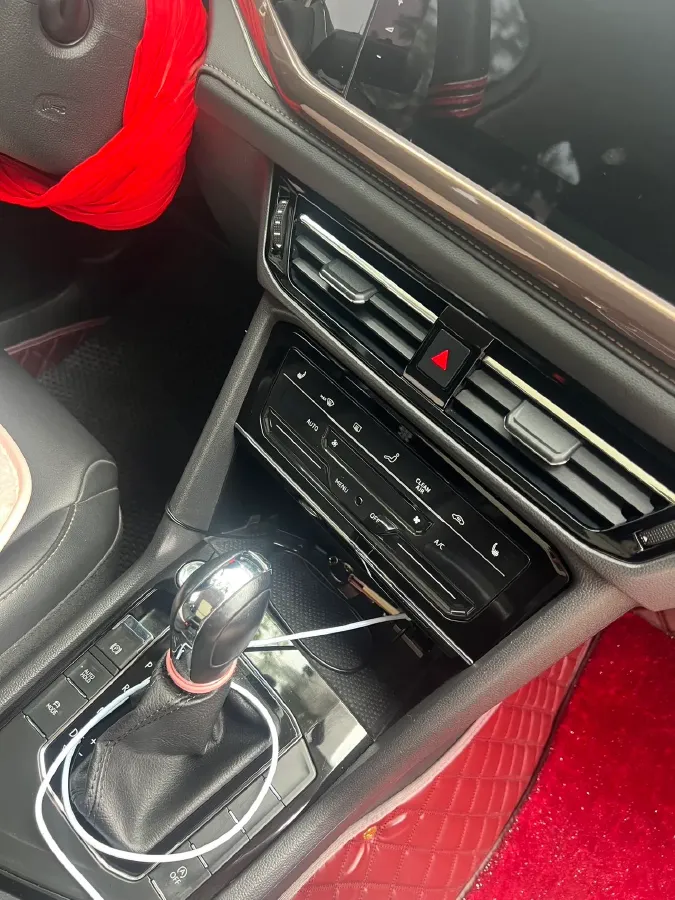 2022 Volkswagen Tharu 1.4T 150HP L4 7DCT,autocango,china used car exporter,china ev exporter,chinese used car exporter,chinese used ev exporter