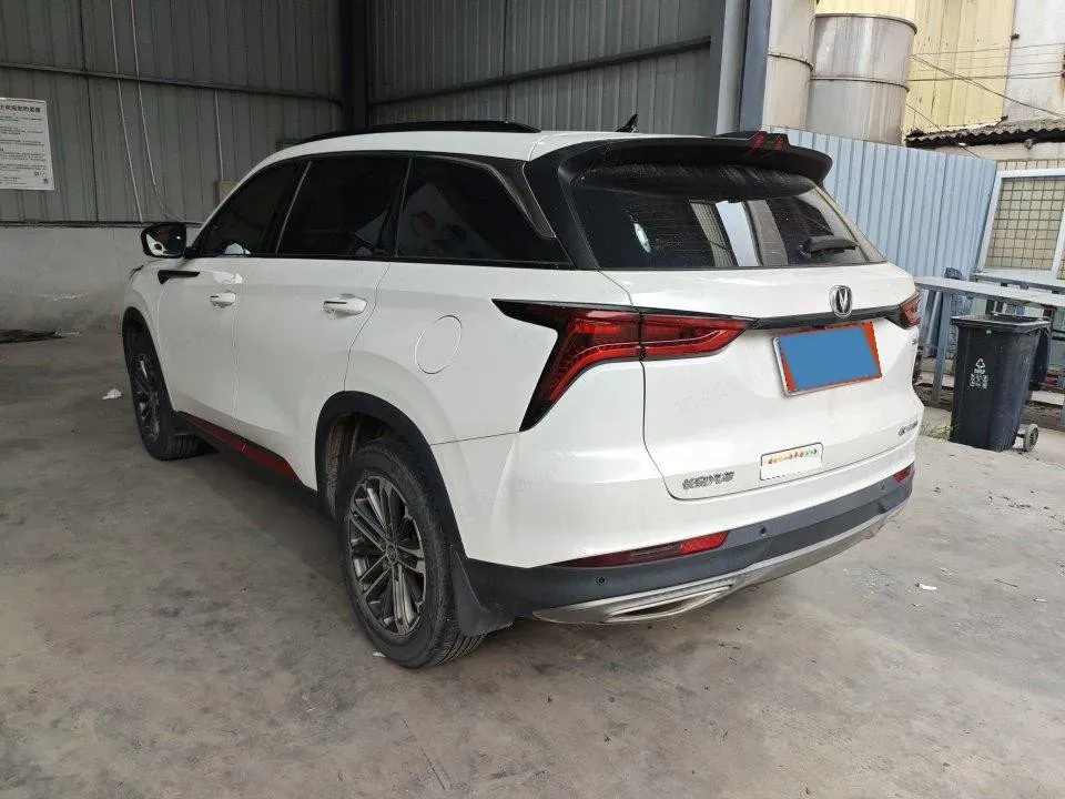 2022 ChangAn CS75 Plus 1.5T 188HP L4 8AT,autocango,china used car exporter,china ev exporter,chinese used car exporter,chinese used ev exporter