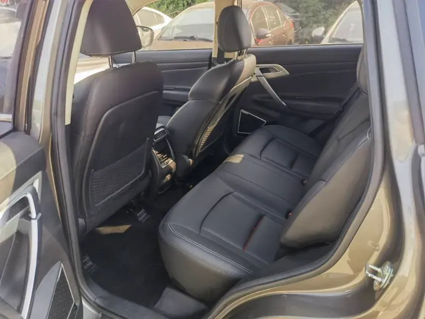 2018 Geely Azkarra 1.8T 184HP L4 6AT,autocango,china used car exporter,china ev exporter,chinese used car exporter,chinese used ev exporter
