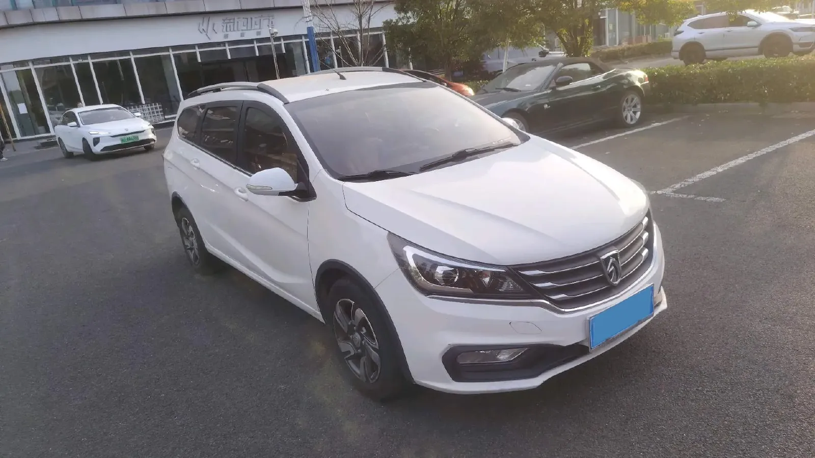 2019 Golden Dragon New Era Sea Lion 2.0L 102HP L4 5MT,autocango,china used car exporter,china ev exporter,chinese used car exporter,chinese used ev exporter