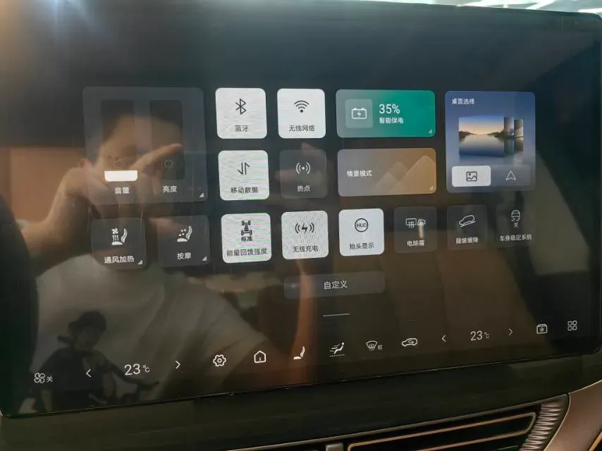 2022 Mercedes-Benz GLC Class 2.0T 197HP L4 9AT,autocango,china used car exporter,china ev exporter,chinese used car exporter,chinese used ev exporter