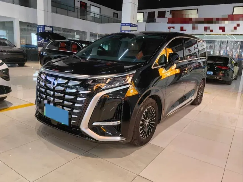 2022 Mercedes-Benz GLC Class 2.0T 197HP L4 9AT,autocango,china used car exporter,china ev exporter,chinese used car exporter,chinese used ev exporter