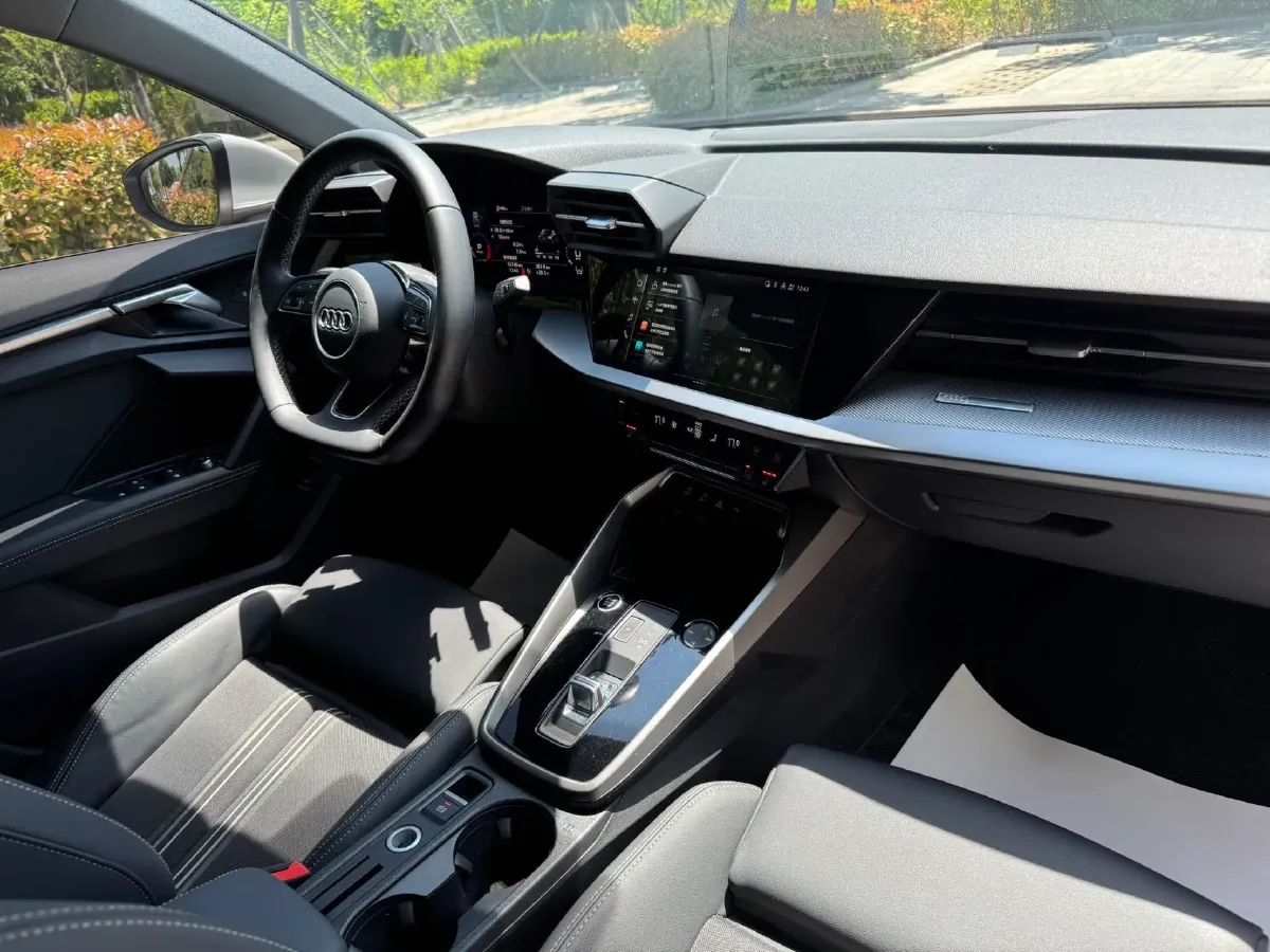 2022 Audi A3 1.4T 150HP L4 7DCT,autocango,china used car exporter,china ev exporter,chinese used car exporter,chinese used ev exporter