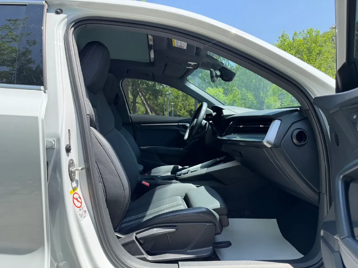2022 Audi A3 1.4T 150HP L4 7DCT,autocango,china used car exporter,china ev exporter,chinese used car exporter,chinese used ev exporter