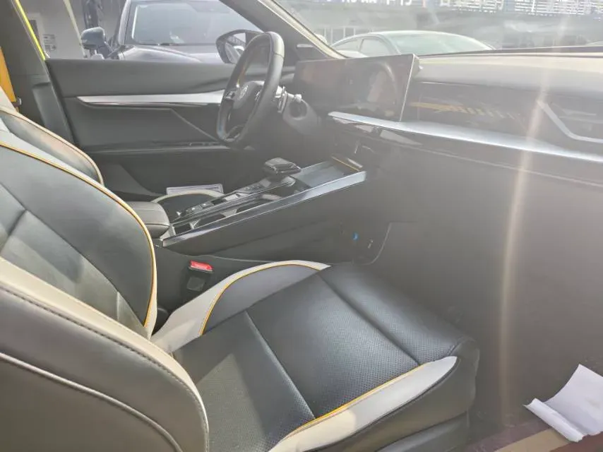 2021 MG 5 1.5T 173HP L4 7DCT,autocango,china used car exporter,china ev exporter,chinese used car exporter,chinese used ev exporter
