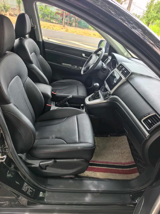 2019 Haval M6 1.5T 150HP L4 7DCT,autocango,china used car exporter,china ev exporter,chinese used car exporter,chinese used ev exporter