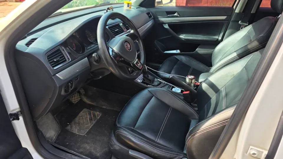 2017 Volkswagen Lavida 1.6L 110HP L4 6AT,autocango,china used car exporter,china ev exporter,chinese used car exporter,chinese used ev exporter