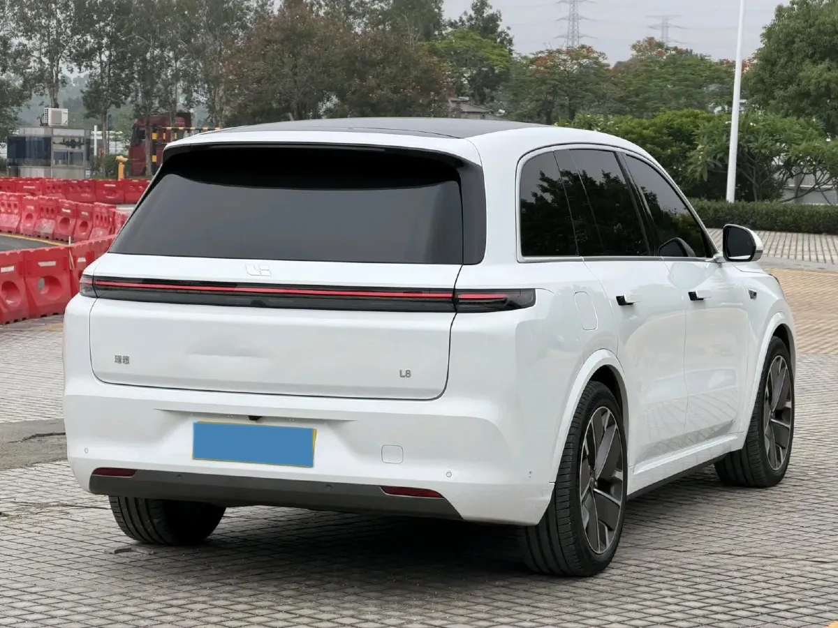 2025 Li L8 Range Extended 154HP REEV,autocango,china used car exporter,china ev exporter,chinese used car exporter,chinese used ev exporter
