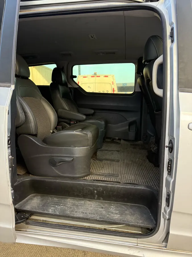 2018 MAXUS G10 2.0T 224HP L4 6AT,autocango,china used car exporter,china ev exporter,chinese used car exporter,chinese used ev exporter
