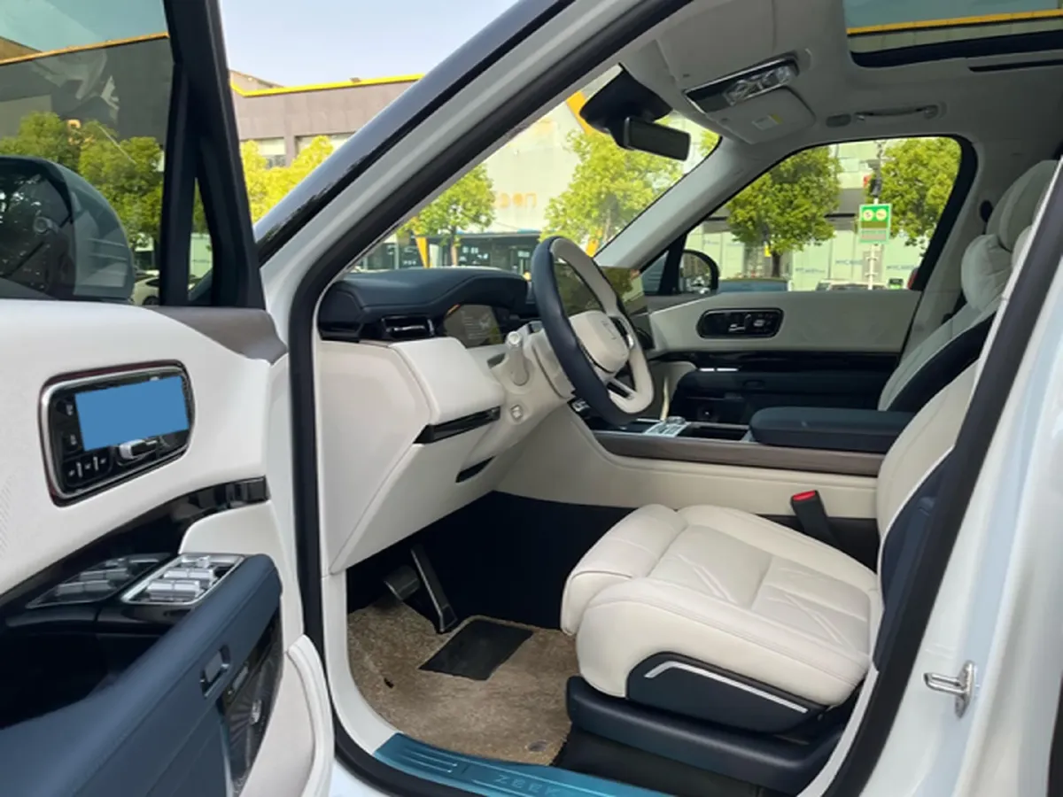 2025 Zeekr 9X 2.0T 279HP L4 1DHT PHEV,autocango,china used car exporter,china ev exporter,chinese used car exporter,chinese used ev exporter