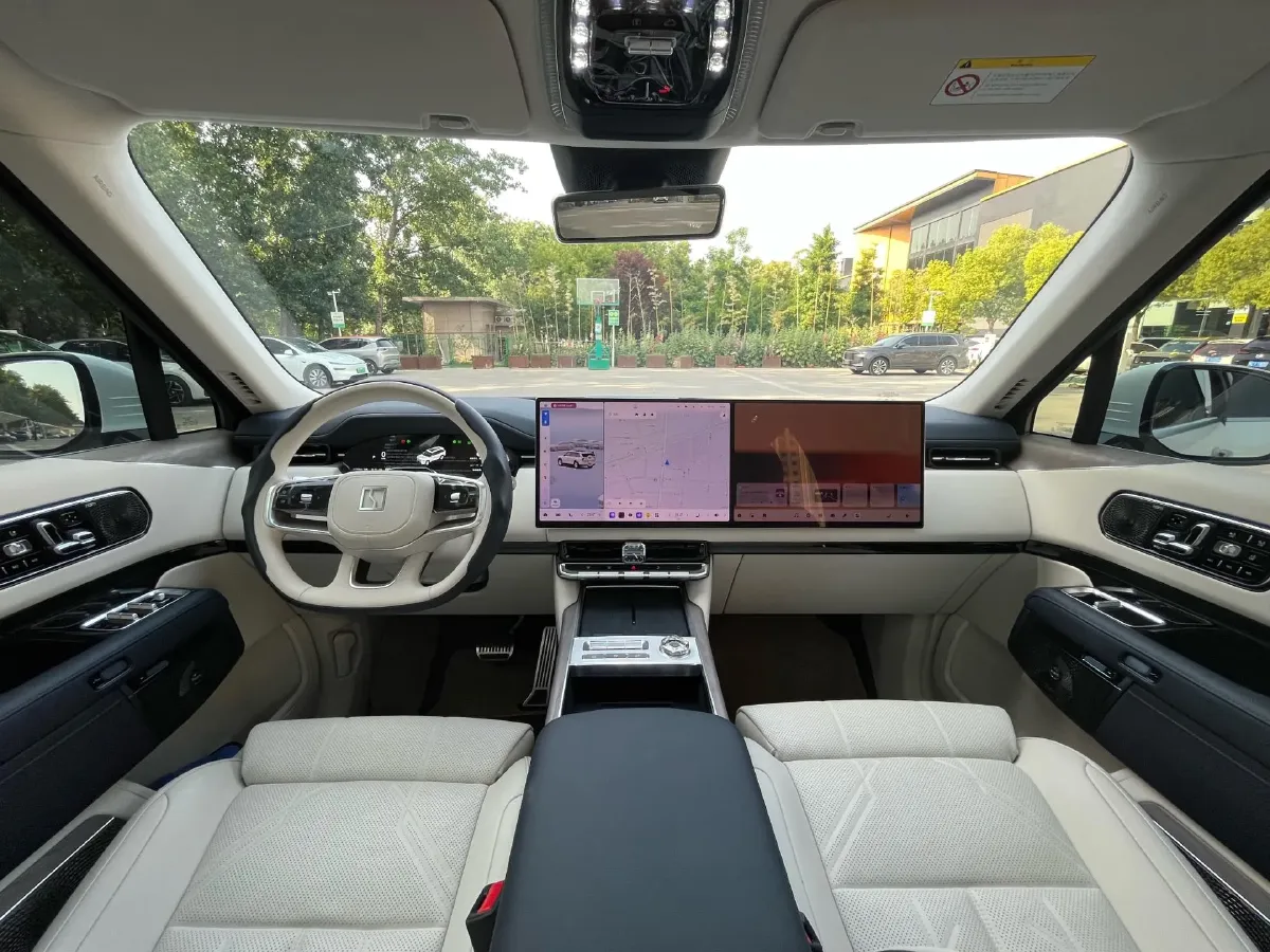 2025 Zeekr 9X 2.0T 279HP L4 1DHT PHEV,autocango,china used car exporter,china ev exporter,chinese used car exporter,chinese used ev exporter