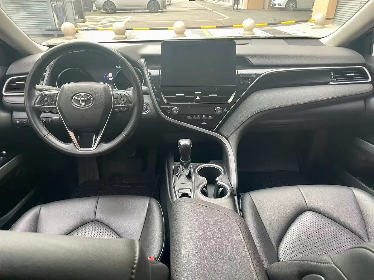 2021 Toyota Camry 2.0L 178HP L4 CVT,autocango,china used car exporter,china ev exporter,chinese used car exporter,chinese used ev exporter