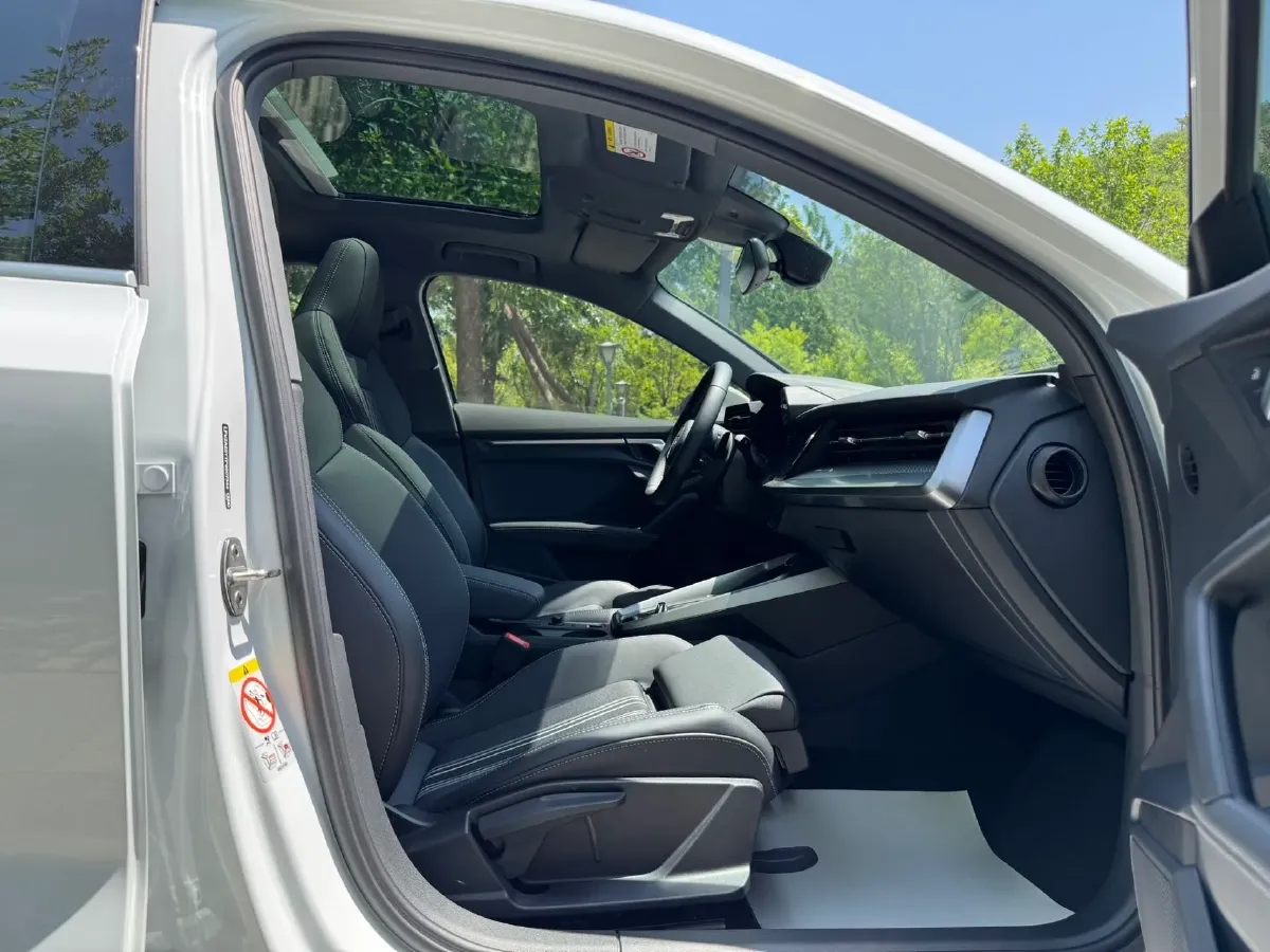 2023 Audi A3 1.4T 150HP L4 7DCT,autocango,china used car exporter,china ev exporter,chinese used car exporter,chinese used ev exporter