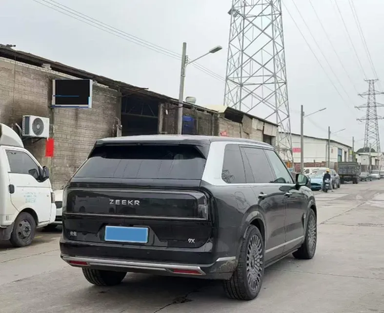 2025 Zeekr 9X 2.0T 279HP L4 1DHT PHEV,autocango,china used car exporter,china ev exporter,chinese used car exporter,chinese used ev exporter