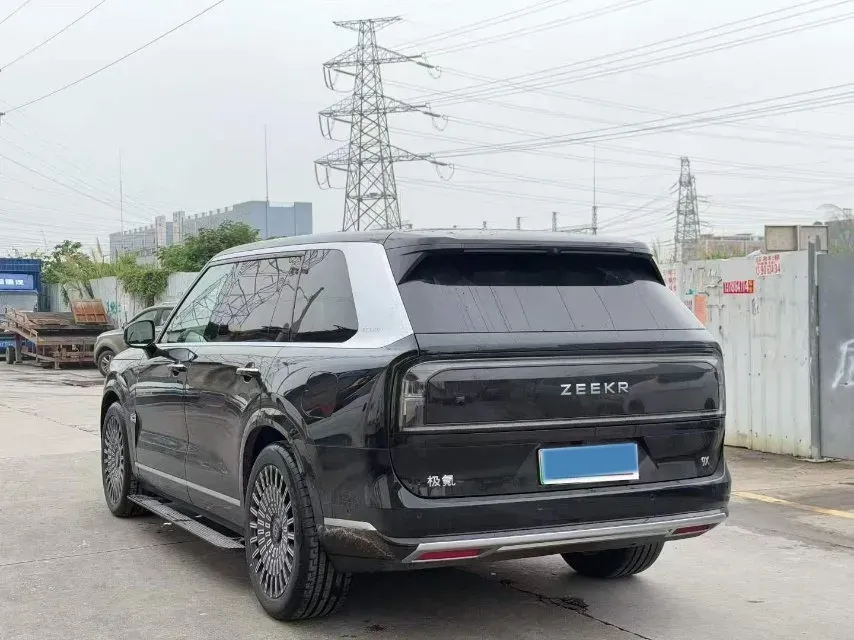 2025 Zeekr 9X 2.0T 279HP L4 1DHT PHEV,autocango,china used car exporter,china ev exporter,chinese used car exporter,chinese used ev exporter