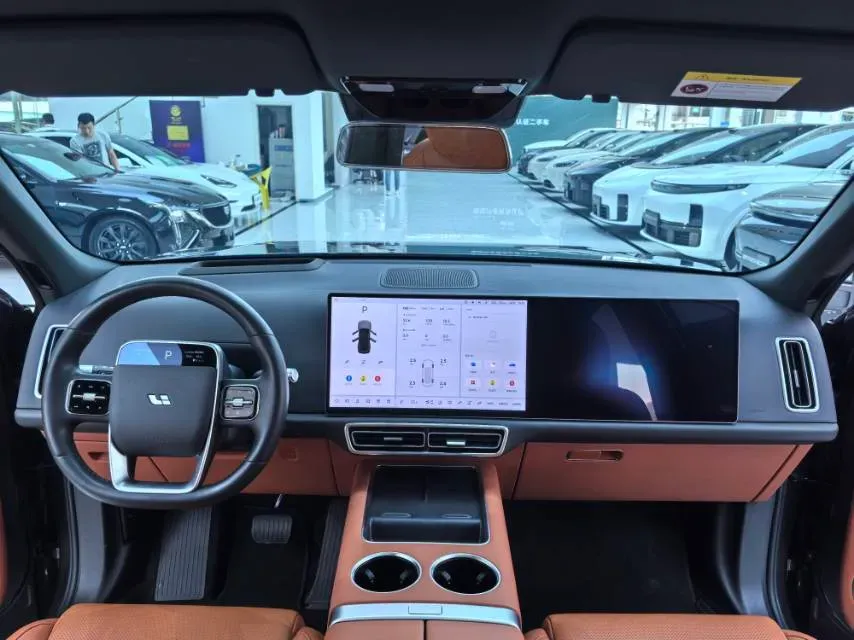 2023 Li L9 Range Extended 154HP REEV 42.6KWH,autocango,china used car exporter,china ev exporter,chinese used car exporter,chinese used ev exporter