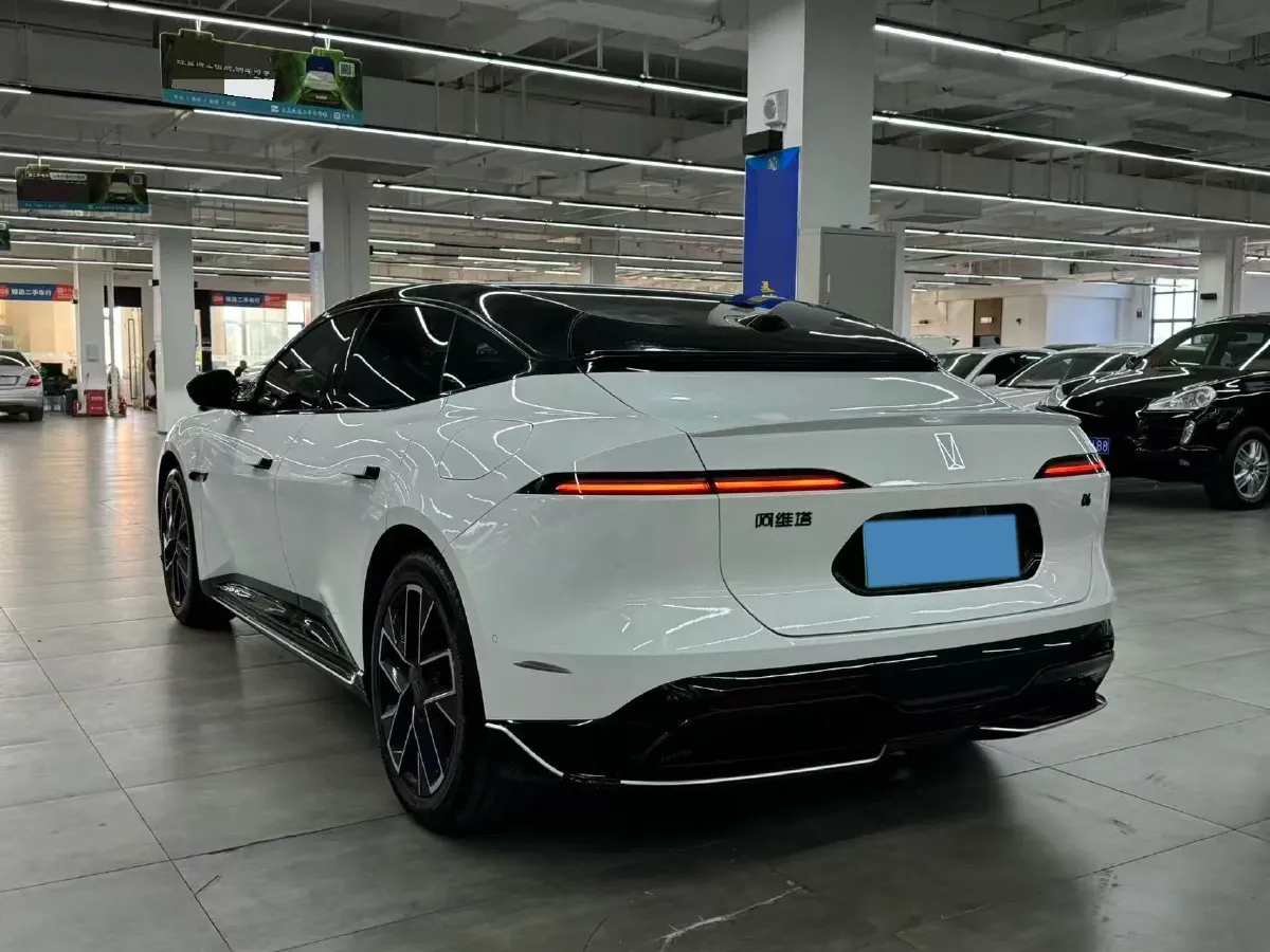 2025 Avatr 06 BEV,autocango,china used car exporter,china ev exporter,chinese used car exporter,chinese used ev exporter