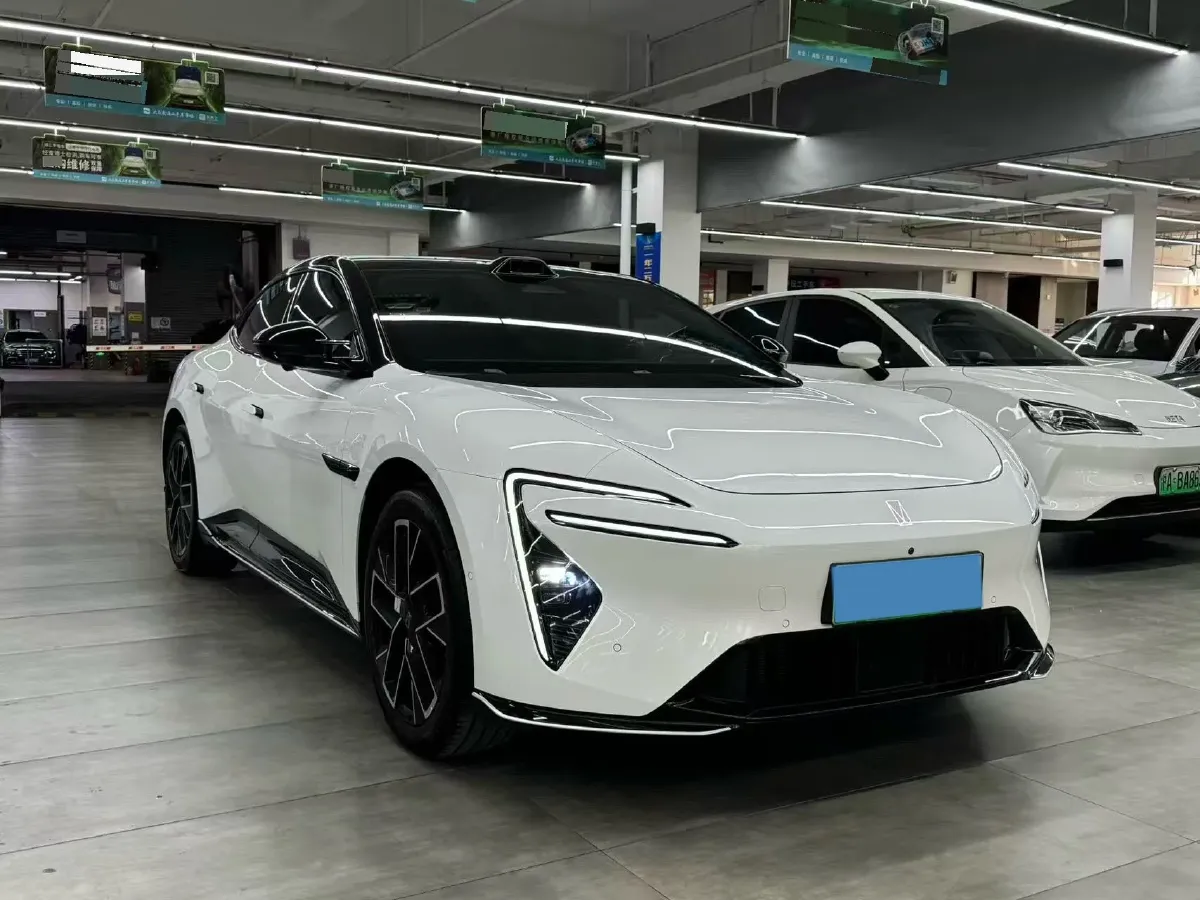 2025 Avatr 06 BEV,autocango,china used car exporter,china ev exporter,chinese used car exporter,chinese used ev exporter