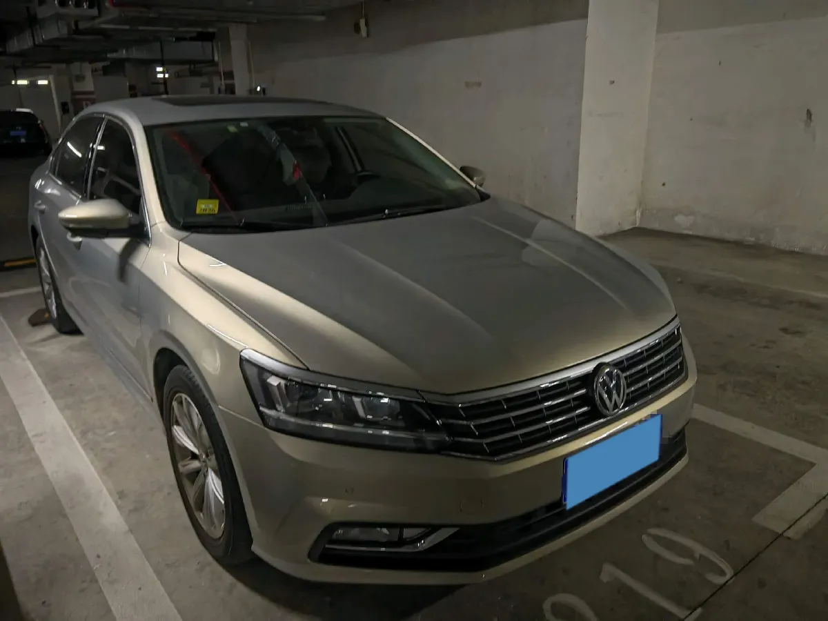 2017 Volkswagen Passat 1.8T 180HP L4 7DCT,autocango,china used car exporter,china ev exporter,chinese used car exporter,chinese used ev exporter