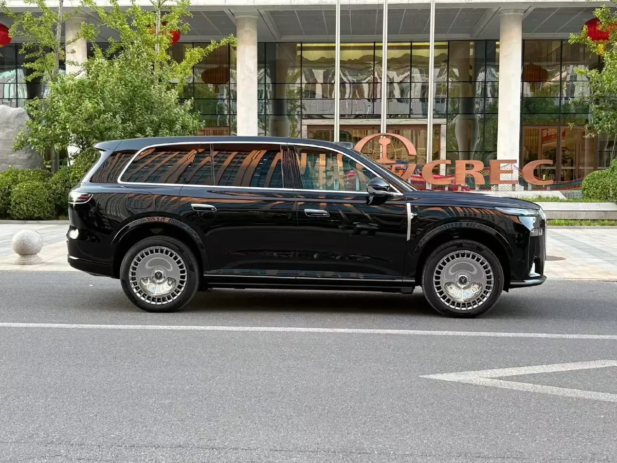 2026 Voyah TaiShan 1.5T 150HP L4 PHEV,autocango,china used car exporter,china ev exporter,chinese used car exporter,chinese used ev exporter
