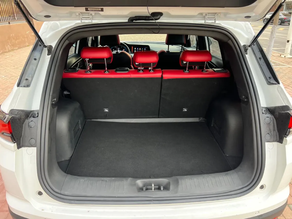 2022 ChangAn CS35 Plus 1.4T 160HP L4 7DCT,autocango,china used car exporter,china ev exporter,chinese used car exporter,chinese used ev exporter