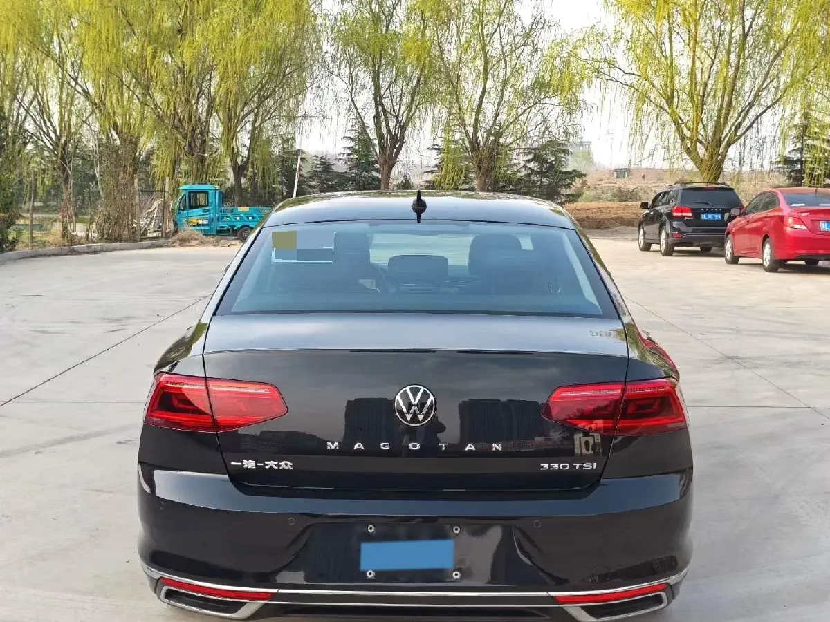 2020 Volkswagen Magotan 2.0T 186HP L4 7DCT,autocango,china used car exporter,china ev exporter,chinese used car exporter,chinese used ev exporter