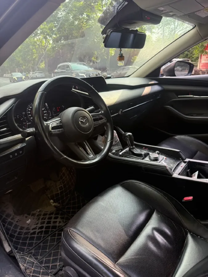 2020 Mazda 3 Axela 2.0L 158HP L4 6AT,autocango,china used car exporter,china ev exporter,chinese used car exporter,chinese used ev exporter