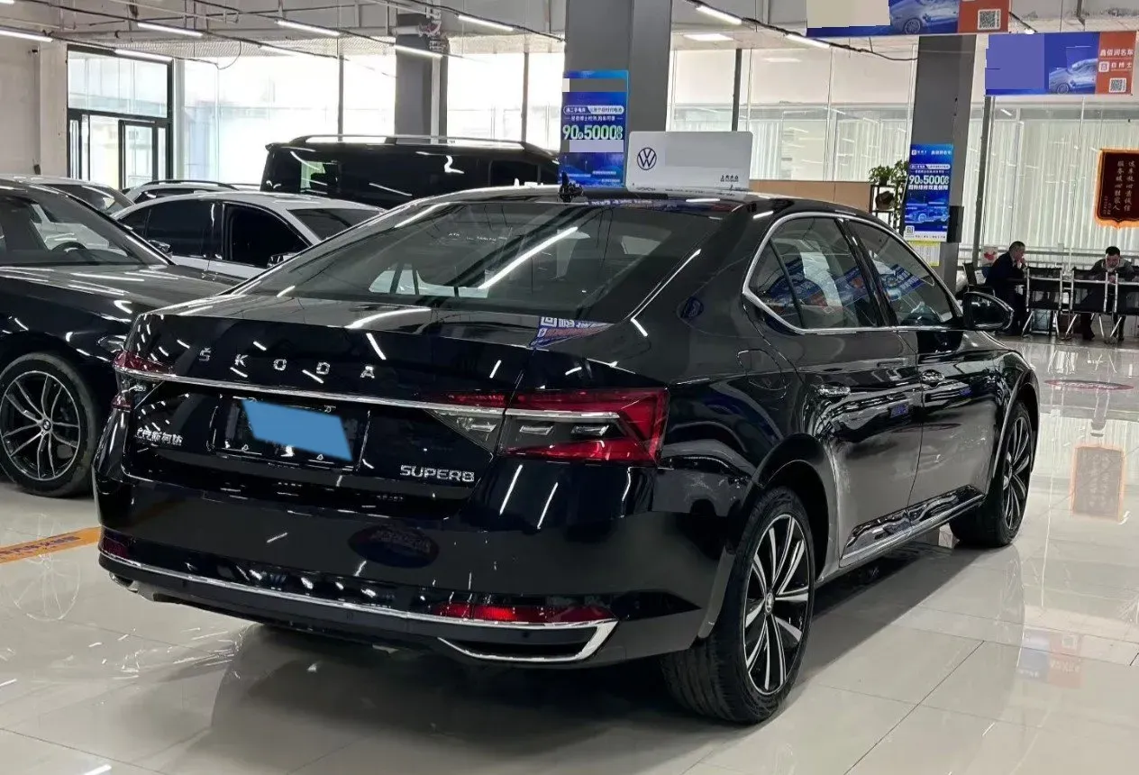 2024 Skoda Superb 1.4T 150HP L4 7DCT,autocango,china used car exporter,china ev exporter,chinese used car exporter,chinese used ev exporter