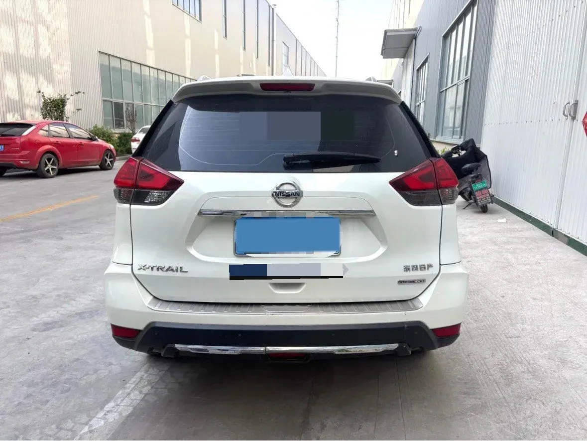2020 Nissan X-Trail 2.0L 154HP L4 CVT,autocango,china used car exporter,china ev exporter,chinese used car exporter,chinese used ev exporter