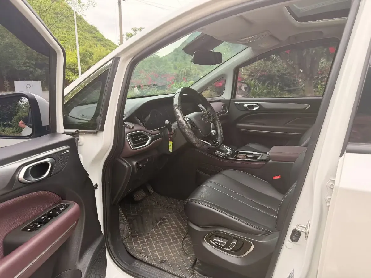 2023 GAC Trumpchi M6 1.5T 177HP L4 7DCT,autocango,china used car exporter,china ev exporter,chinese used car exporter,chinese used ev exporter